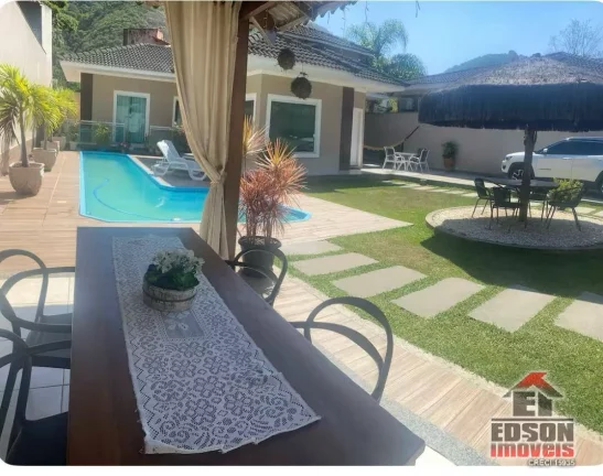 Imagem 3 Quartos, 1 Suíte, 2ª Locação com Piscina e Churrasqueira no Recanto.