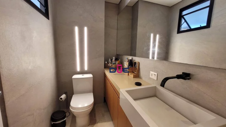 Imagem Apartamento com 2 dormitórios à venda, 74 m² por R$ 1.050.000,00 - Embaré - Santos/SP