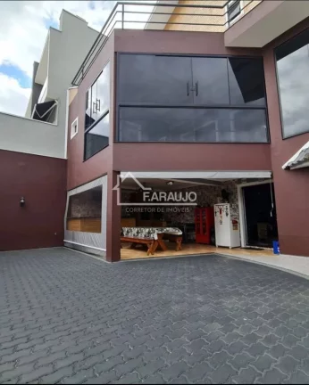Imagem Casa em condomínio fechado para venda em Sorocaba-SP! 3 Quartos e 311m² no Jardim Ibiti, Sorocaba-SP
