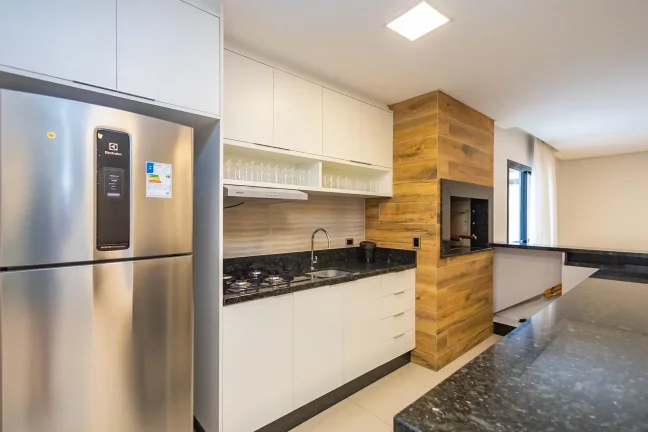 Imagem Cobertura Mercês Duplex Nova pronta para morar!