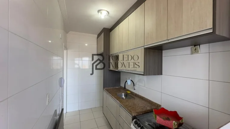Imagem Apartamento 02 dormitórios com 01 suíte, vista livre e andar alto - Guilhermina/PG
