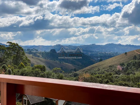 Imagem Apartamento à venda em Campos do Jordão – Duplex com 04 Suítes