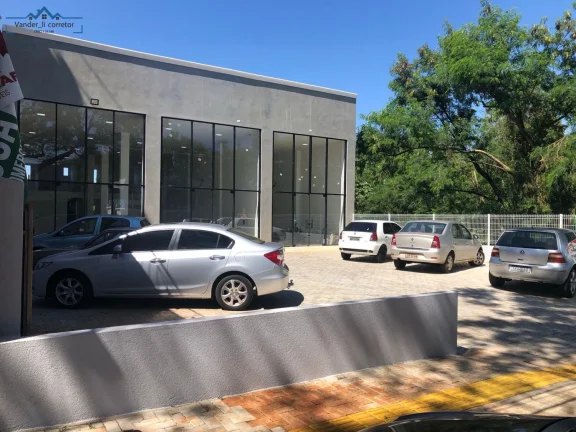 PREDIO COMERCIAL COM 3 LOJAS DE 280 m² P/VENDA E LOCAÇÃO NA REG. CENTRAL DE FOZ