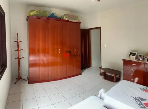 Imagem Sobrado à venda 3 Quartos, 2 Vagas, 217M², Santa Maria, São Caetano do Sul - SP