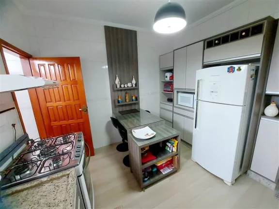 Imagem Casa à Venda em Guilhermina, Praia Grande - SP