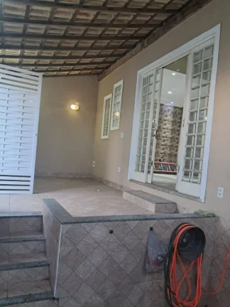 Imagem Casa em Condomínio para Venda em Rio de Janeiro, Campo Grande, 3 dormitórios, 2 banheiros, 3 vagas