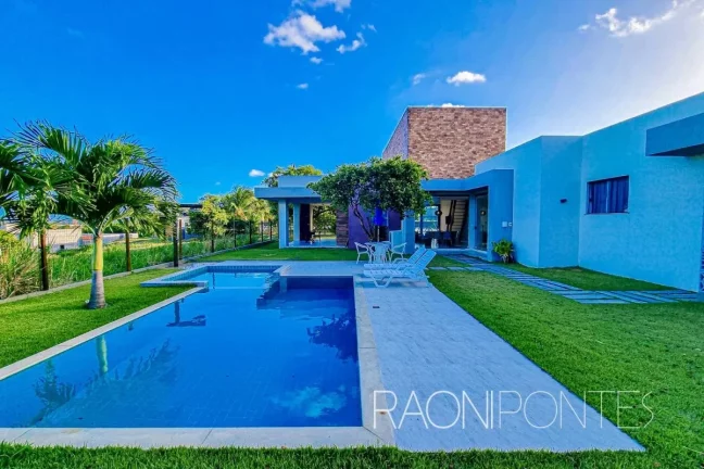Casa com 3 Quartos à Venda, 297 m² em Barra Do Jacuípe - Camaçari