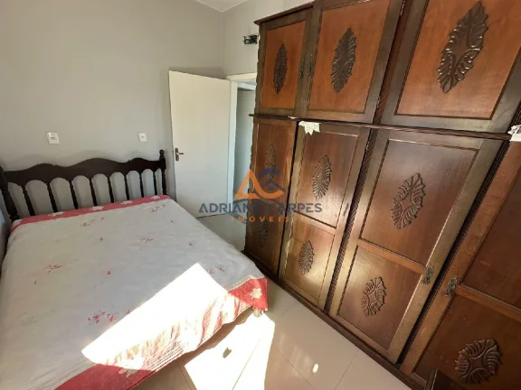 Imagem Sobrado de 4 dormitórios, sendo 1 suíte a 50m do mar no bairro Meia Praia, em Navegantes - Adriano Carpes Imóveis vende