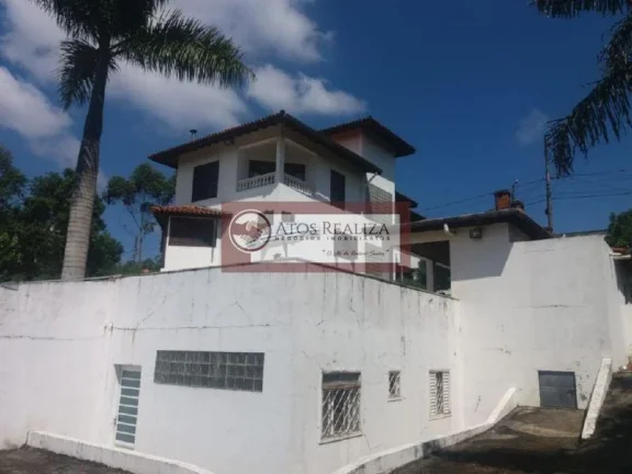 Imagem OPORTUNIDADE EXCLUSIVA. Vendo casa em condomínio fechado com uma área de 1008m² no parque do terceiro lago, SUPER residência entre 3 pavimentos com muitos detalhes, São 5 Dormitórios, sendo 2 belas Suítes, 2 salas, 2 cozinhas, salão de festas, 4 vagas de 