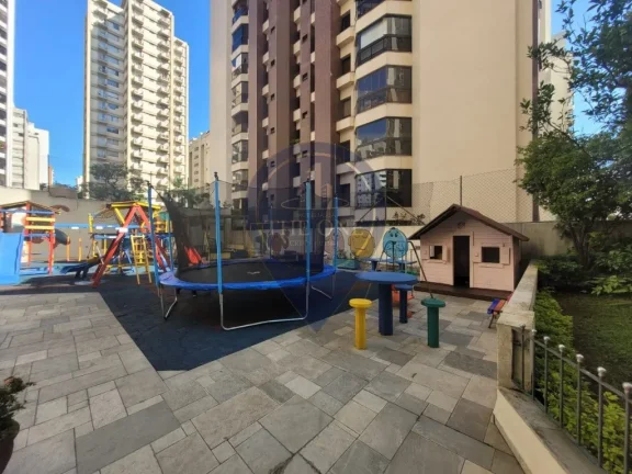 Imagem Imperdível oportunidade: Apartamento de 3 quartos em Moema, São Paulo-SP, com 110m² e 2 vagas de garagem!