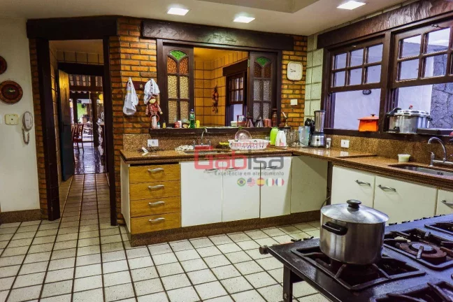 Imagem Casa com 9 dormitórios à venda, 671 m² por R$ 7.500.000,00 - Centro - Cabo Frio/RJ