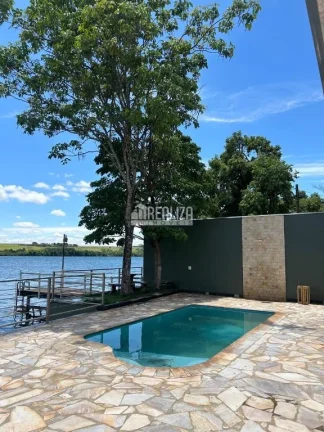 Rancho Volta Grande à venda em Conceição das Alagoas: 5 dormitórios, piscina e churrasqueira!