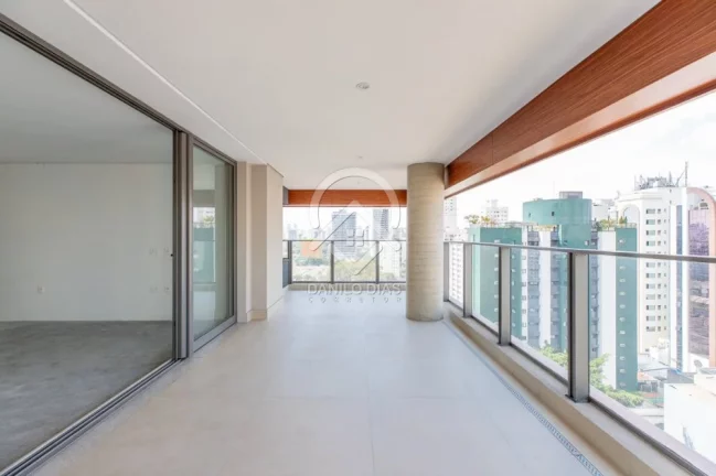Apartamento com 4 Quartos à Venda, 232 m² em Brooklin - São Paulo