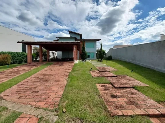 Imagem Vendo Sobrado no condomínio Aguas de São Pedro 3 suítes, piscina e excelente nível de acabamento!