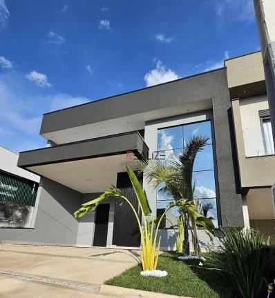 Imagem Casa moderna com piscina e 3 suítes à venda, 140 m² por R$ 1.280.000 - Condomínio Jardim Brescia - Indaiatuba/SP