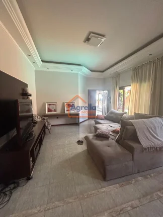 Imagem Casa à venda no bairro Jardim Serra Dourada - Mogi Guaçu/SP
