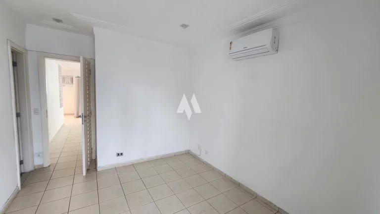 Imagem Apartamento de 4 Quartos, 2 suítes, 2 vagas com Vista Livre e Localização Incrível
