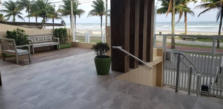 Imagem APARTAMENTO COM 130 m² - REAL - PRAIA GRANDE SP