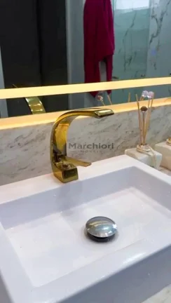Imagem Sobrado Alto Padrão em Condomínio em Trindade | Parqville