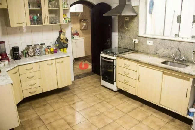 Imagem Sobrado à venda 3 Quartos, 1 Suite, 2 Vagas, 231M², Barcelona, São Caetano do Sul - SP