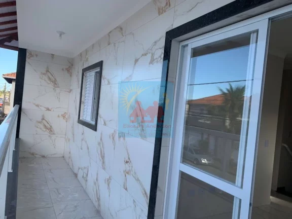 Imagem Casa Condominio com Sacada, 02 dormitórios, uma vaga de garagem R$ 240mil