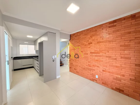 Imagem Sobrado em Condomínio Fechado lateral da Inambu!