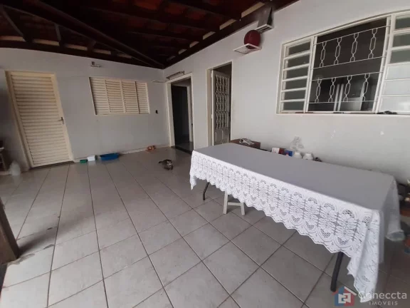 Imagem Casa à Venda no Cristo Redentor – 3 Quartos, 2 Lojas Comerciais e 2 Vagas