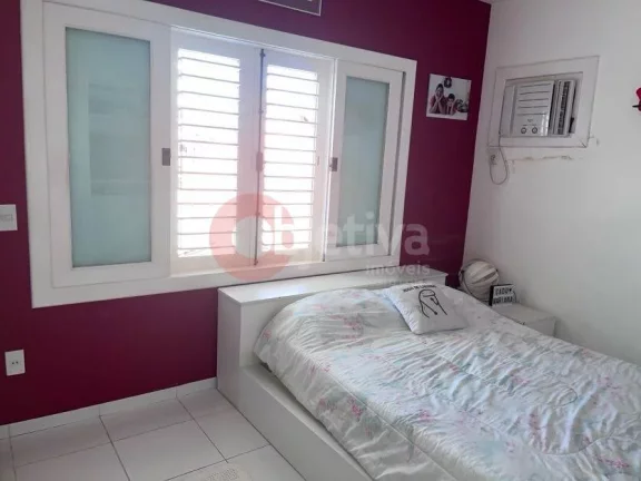 Imagem Mansão com deck para canal navegável, Ogiva - Cabo Frio