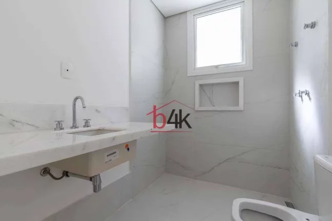 Imagem Casa em Condomínio à venda, 483 m², 4 dormitórios e 5 vagas na Granja Julieta