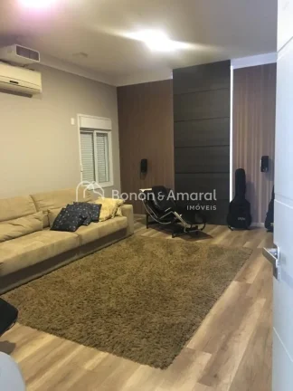 Imagem Linda casa com estilo contemporâneo, bem próxima do clube no Alphaville Campinas. Lindo projeto co...
