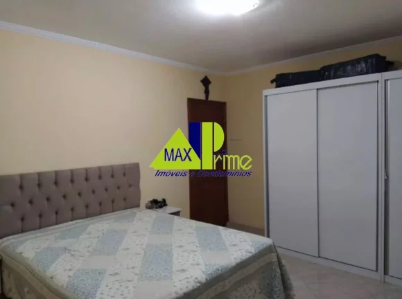 Imagem SOBRADO FRONTAL 148M²/02 QUARTOS/EDÍCULA/QUINTAL/06 VAGAS