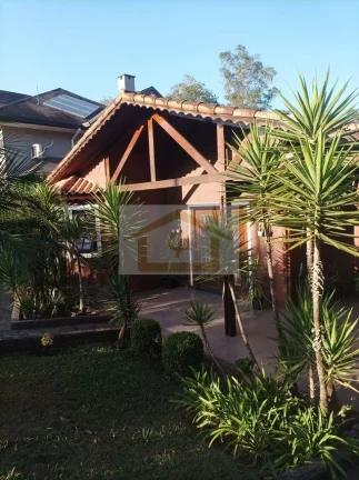 Imagem Tranquilidade para você, Casa Térrea com 3 quartos, piscina, 4 vagas , Edícula