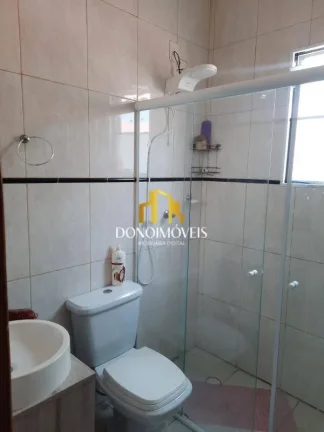 Imagem Casa com 220 m² | 3 Dorms (1 Suíte) | Piscina | 6 Vagas