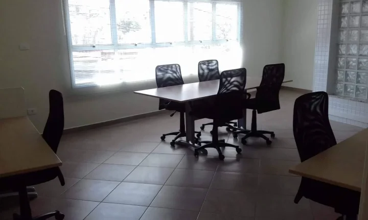 Imagem Salas comerciais 110m² com Recepção