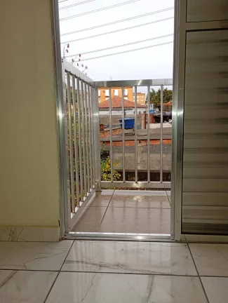 Imagem vende se apartamento em Itaquaquecetuba