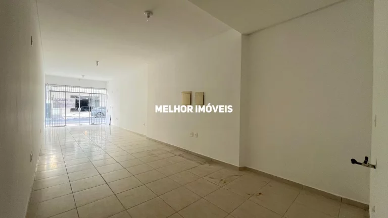 Imagem Sala Comercial para locação anual com 38 m² localizado no Centro Sul de Balneário Camboriú.