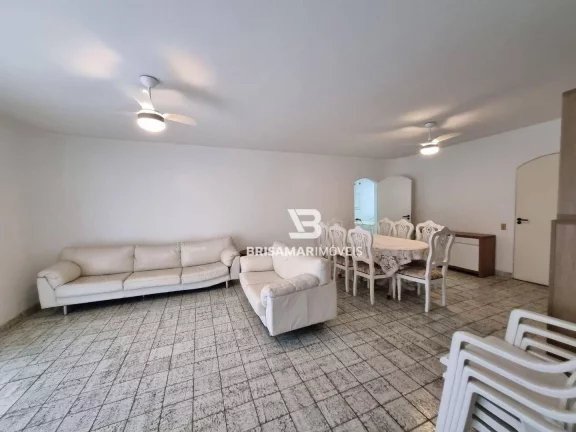 Imagem PITANGUEIRAS- UMA QUADRA DA PRAIA , LOCALIZAÇÃO ESPETACULAR , GARAGEM NO PRÉDIO , LAZER