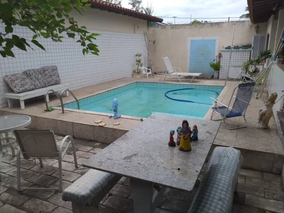 CASA RESIDENCIAL em CABO FRIO - RJ, JARDIM EXCELCIR