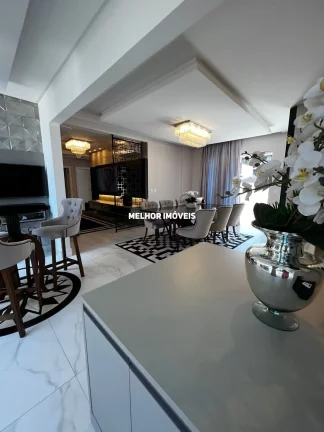 Imagem Apartamento Mobiliado a venda localizado em Meia Praia, Itapema - SC