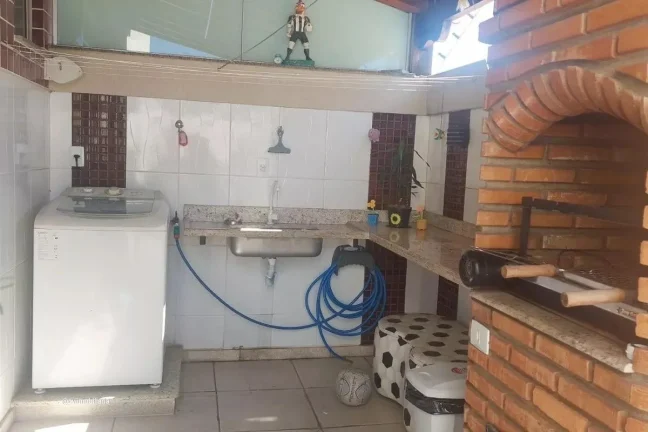 Imagem Apartamento mobiliado com 160m² localizado no bairro Santa Inês, em Belo Horizonte, ideal para que...