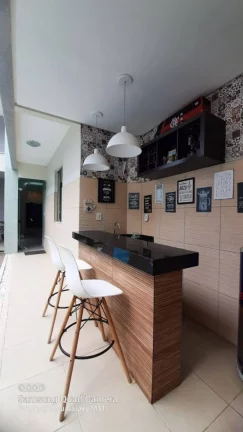 Imagem Portal do Atlântico - Casa 4/4 com Área de Lazer e 2 Vagas de Garagem