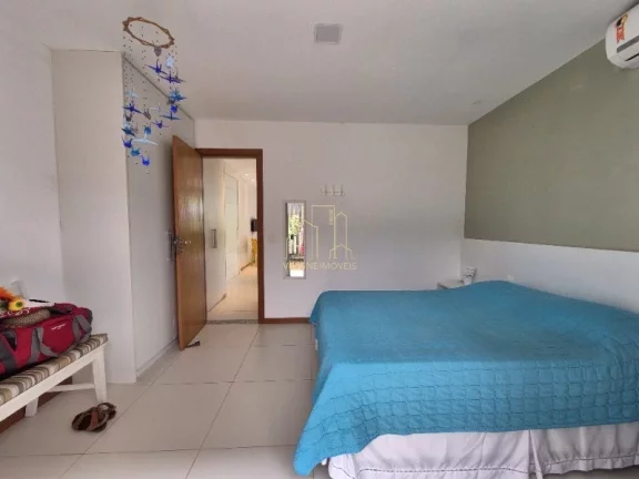 Imagem Village Imbassaí quarto e sala com varanda a 600metros da praia a venda