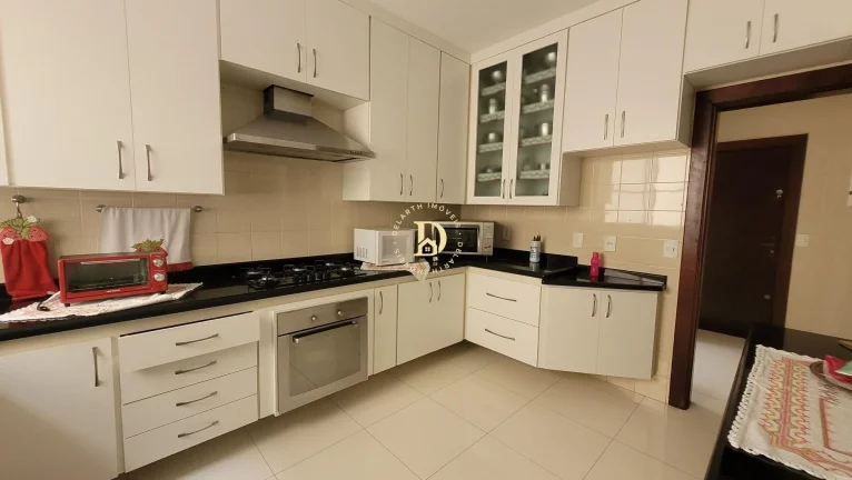 Imagem Apartamento - Edifício Palazzo Ducale - 04 Dormitórios (02 Suítes) - 258m²