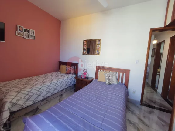 Imagem Apartamento linear reformado, 3 quartos, Centro - Cabo Frio