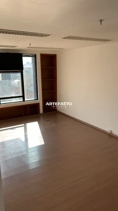 Imagem Sala Comercial com privacidade (andar semi exclusivo)- Próximo a ponte Estaiada
