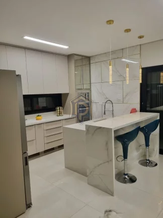 Imagem Casa Alto Padrão no Bom Jardim em Maringá-PR