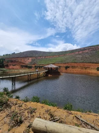 Imagem Terreno 14 Alqueires, Cachoeira, 03 Casas, Lago, Vista para a Pedra Azul, Aracê - ES