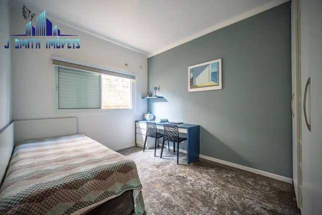 Imagem Casa com 3 dormitórios, sendo 1 suíte para venda - Impecável