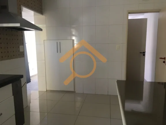 Imagem Casa à venda em São Paulo-SP, Jardim Consórcio: 3 quartos, 2 salas, 2 banheiros, 2 vagas, 124m². Imperdível!