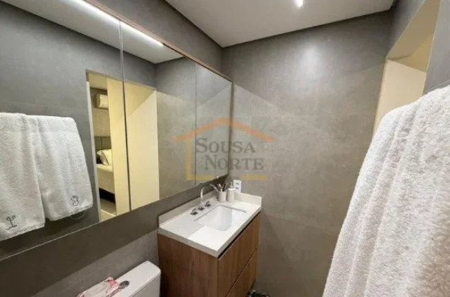 Imagem Apartamento com 120 m² de área útil, 3 dormitórios, sendo 3 suites com armários, sala para dois...